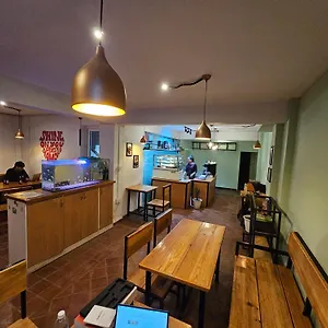 Sichu Chhen Apartment